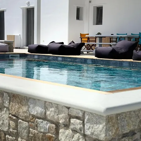 Daire Psaros Village *