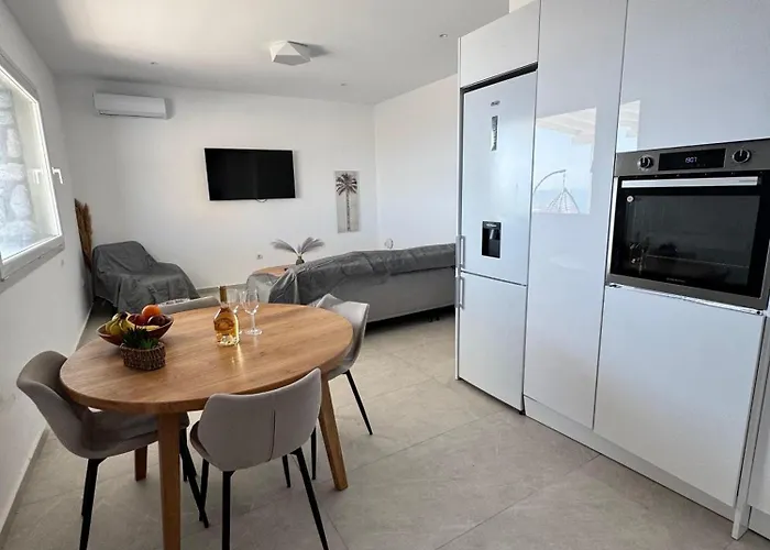 Psaros Village * Platísz Jalósz